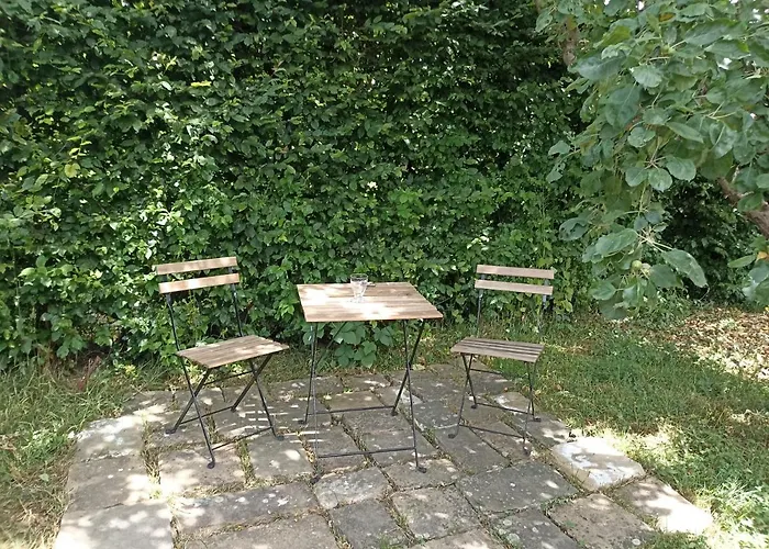 L'échappée Au Jardin, Yourte Bucolique Godinne